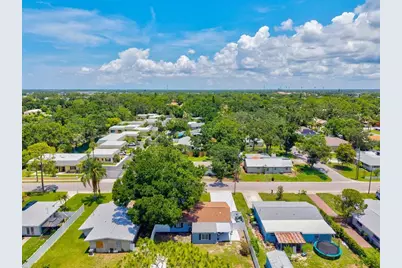 2432 Aspinwall Street, Sarasota, FL 34237 - Photo 48