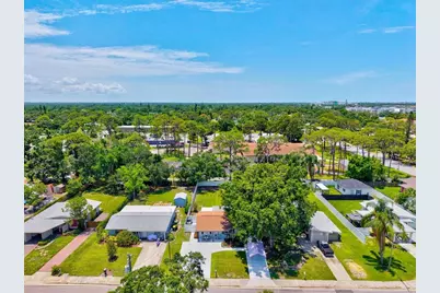 2432 Aspinwall Street, Sarasota, FL 34237 - Photo 46