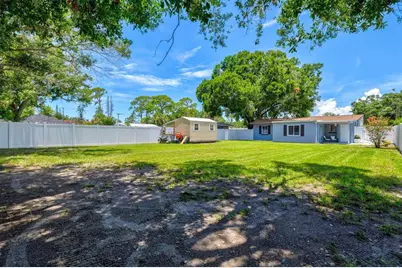 2432 Aspinwall Street, Sarasota, FL 34237 - Photo 38