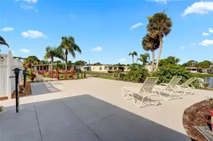 29 S Easter Island Cir, Englewood, FL 34223 - Photo 26