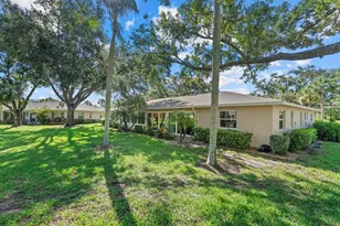 6916 W Country Club Dr N, Sarasota, FL 34243 - Photo 28
