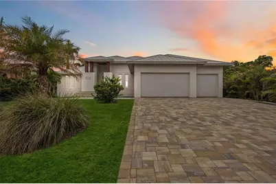 103 Graham Street SE, Port Charlotte, FL 33952 - Photo 2