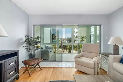 2110 Benjamin Franklin Drive #301, Sarasota, FL 34236 - Photo 8