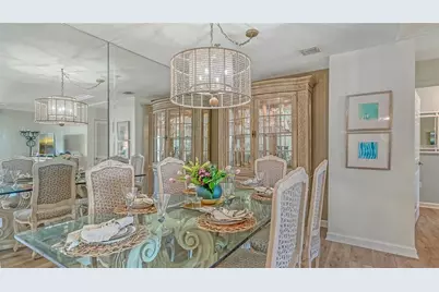 750 N Tamiami Trail #304, Sarasota, FL 34236 - Photo 6