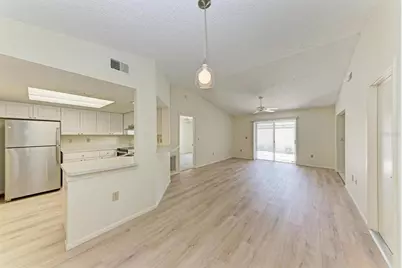 4154 Center Pointe Circle #57A, Sarasota, FL 34233 - Photo 10