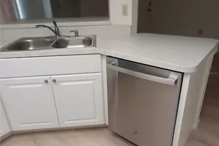 4154 Center Pointe Cir, Sarasota, FL 34233 - Photo 6