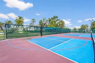 2417 Fairway Oaks Dr, Palmetto, FL 34221 - Photo 92