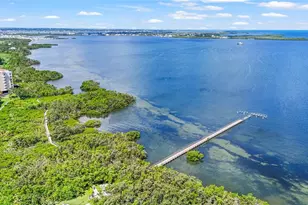 2417 Fairway Oaks Dr, Palmetto, FL 34221 - Photo 96