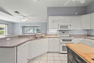 2417 Fairway Oaks Dr, Palmetto, FL 34221 - Photo 22