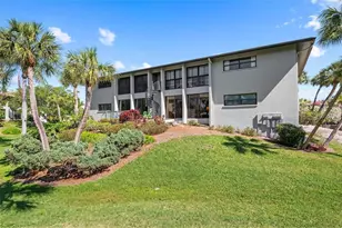 4255 Gulf Dr, Holmes Beach, FL 34217 - Photo 4