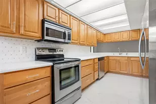 4255 Gulf Dr, Holmes Beach, FL 34217 - Photo 10