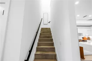 2065 Goldenrod St, Sarasota, FL 34239 - Photo 38