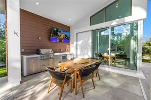 2065 Goldenrod St, Sarasota, FL 34239 - Photo 82