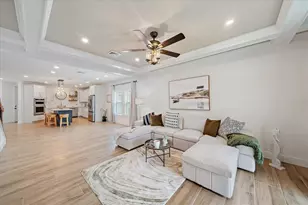 1876 Livingstone St, Sarasota, FL 34231 - Photo 14