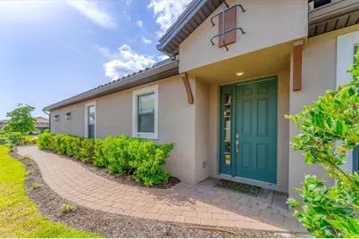 3025 Veneto Court, Bradenton, FL 34211 - Photo 2
