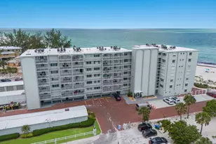 5200 Gulf Dr, Holmes Beach, FL 34217 - Photo 8