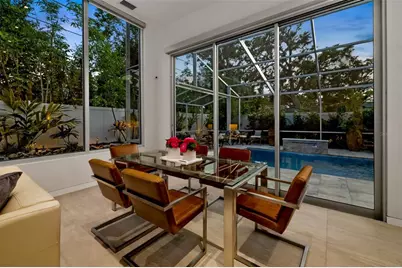 904 Virginia Drive, Sarasota, FL 34234 - Photo 10