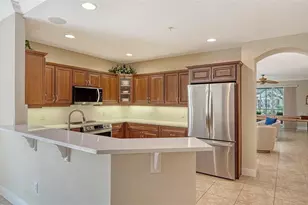 6422 Moorings Point Cir, Lakewood Ranch, FL 34202 - Photo 10