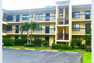 425 30th Avenue W #C211, Bradenton, FL 34205 - Photo 2