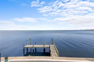 309 Ringling Point Dr, Sarasota, FL 34234 - Photo 2