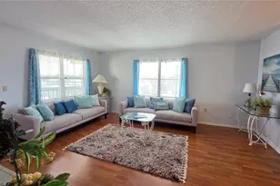 315 30th Ave W, Bradenton, FL 34205 - Photo 2