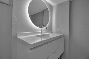 1150 Tarpon Center Dr, Venice, FL 34285 - Photo 36