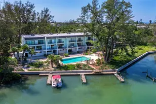 490 N Shore Rd, Longboat Key, FL 34228 - Photo 4