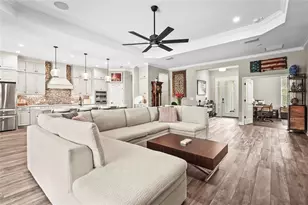 2525 Paradise Plum Dr, Sarasota, FL 34240 - Photo 6