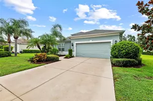 4654 Claremont Park Dr, Bradenton, FL 34211 - Photo 8
