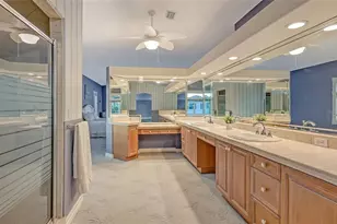 585 Gunwale Ln, Longboat Key, FL 34228 - Photo 58