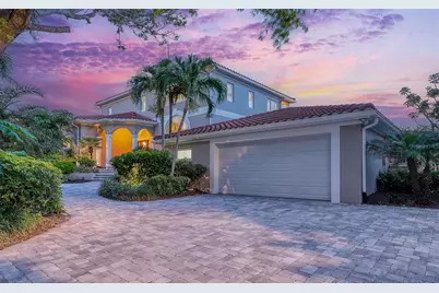 585 Gunwale Lane, Longboat Key, FL 34228 - Photo 2