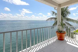 585 Gunwale Ln, Longboat Key, FL 34228 - Photo 52