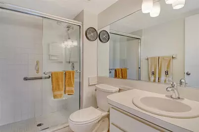 2124 Tamiami Trail N #103, Sarasota, FL 34234 - Photo 6