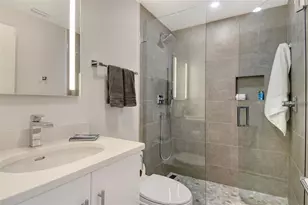 1000 Longboat Club Rd, Longboat Key, FL 34228 - Photo 18