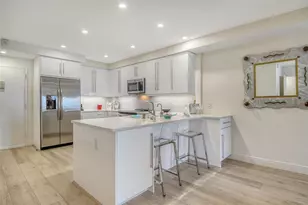 1000 Longboat Club Rd, Longboat Key, FL 34228 - Photo 4