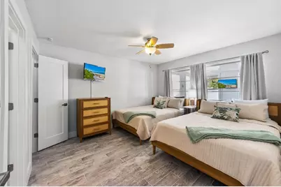 441 62nd Street, Holmes Beach, FL 34217 - Photo 10
