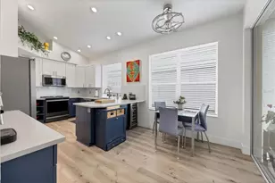 7904 Hampton Ct, University Park, FL 34201 - Photo 14