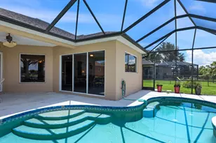 280 Dahlia Ct, Bradenton, FL 34212 - Photo 6