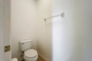 1510 Grantham Dr, Sarasota, FL 34234 - Photo 24