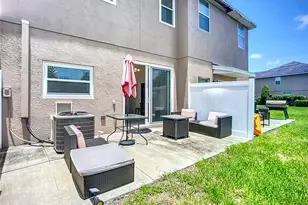 1510 Grantham Dr, Sarasota, FL 34234 - Photo 2