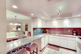 2039 Gulf of Mexico Dr, Longboat Key, FL 34228 - Photo 10