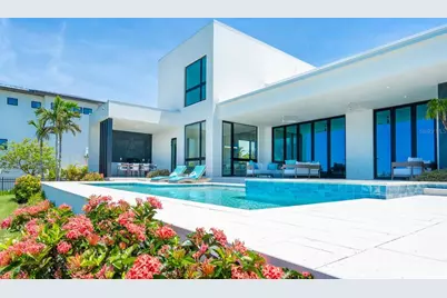 622 Bayshore Drive, Osprey, FL 34229 - Photo 1