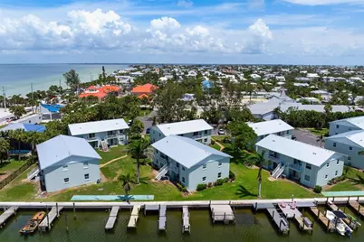 522 Pine Avenue #7D, Anna Maria, FL 34216 - Photo 36