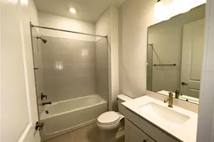 10011 Longmeadow Ave, Parrish, FL 34219 - Photo 32