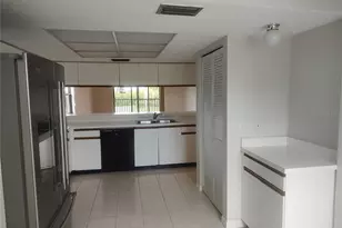 515 Leffingwell Ave, Ellenton, FL 34222 - Photo 6