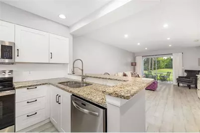 5450 Longwood Run Boulevard #103, Sarasota, FL 34243 - Photo 8