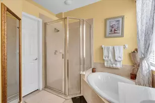 15688 Lemon Fish Dr, Lakewood Ranch, FL 34202 - Photo 14