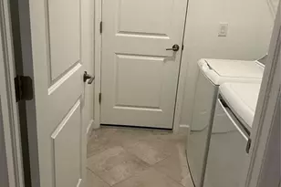8057 Shr Lk Dr, Englewood, FL 34224 - Photo 4