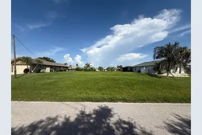 11 Bunker Circle, Rotonda West, FL 33947 - Photo 2