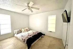 4514 Beacon Dr, Sarasota, FL 34232 - Photo 6